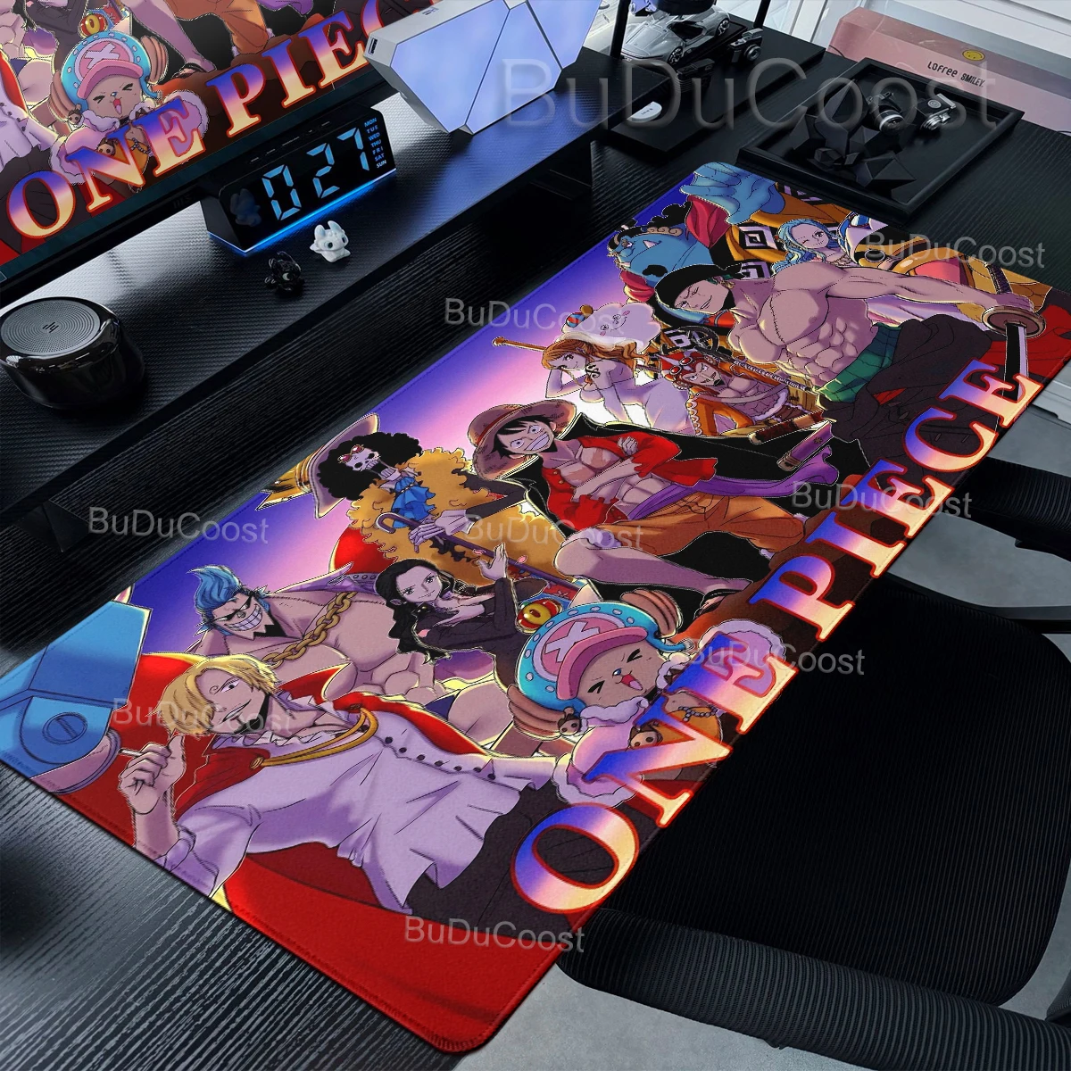 Anime Mauspad Laptop-Tastaturunterlage PC-Gaming-Mauspad One Piece Luffy Schreibtischunterlage Coole Spielmatte Erweiterte Matte Gamer-Tischunterlage