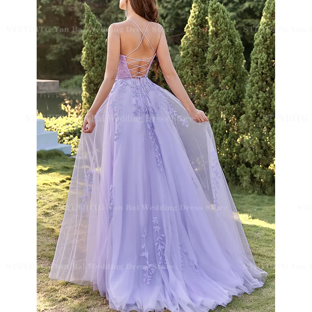 สีม่วงอ่อนลูกไม้A Ppliquesพรหมเดรสสําหรับผู้หญิงแขนกุดชั้นความยาวA-Lineชุดโอกาสที่เป็นทางการค่ําพรรคชุด