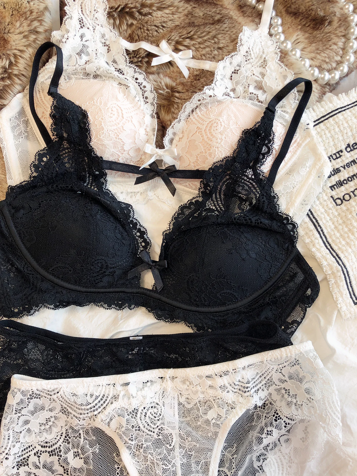 Lace Bow Backless Wire-Free Push-Up Bra Set Deep V-Neck Cutout Underwear Women Sexy Lingerie Panties Suit
