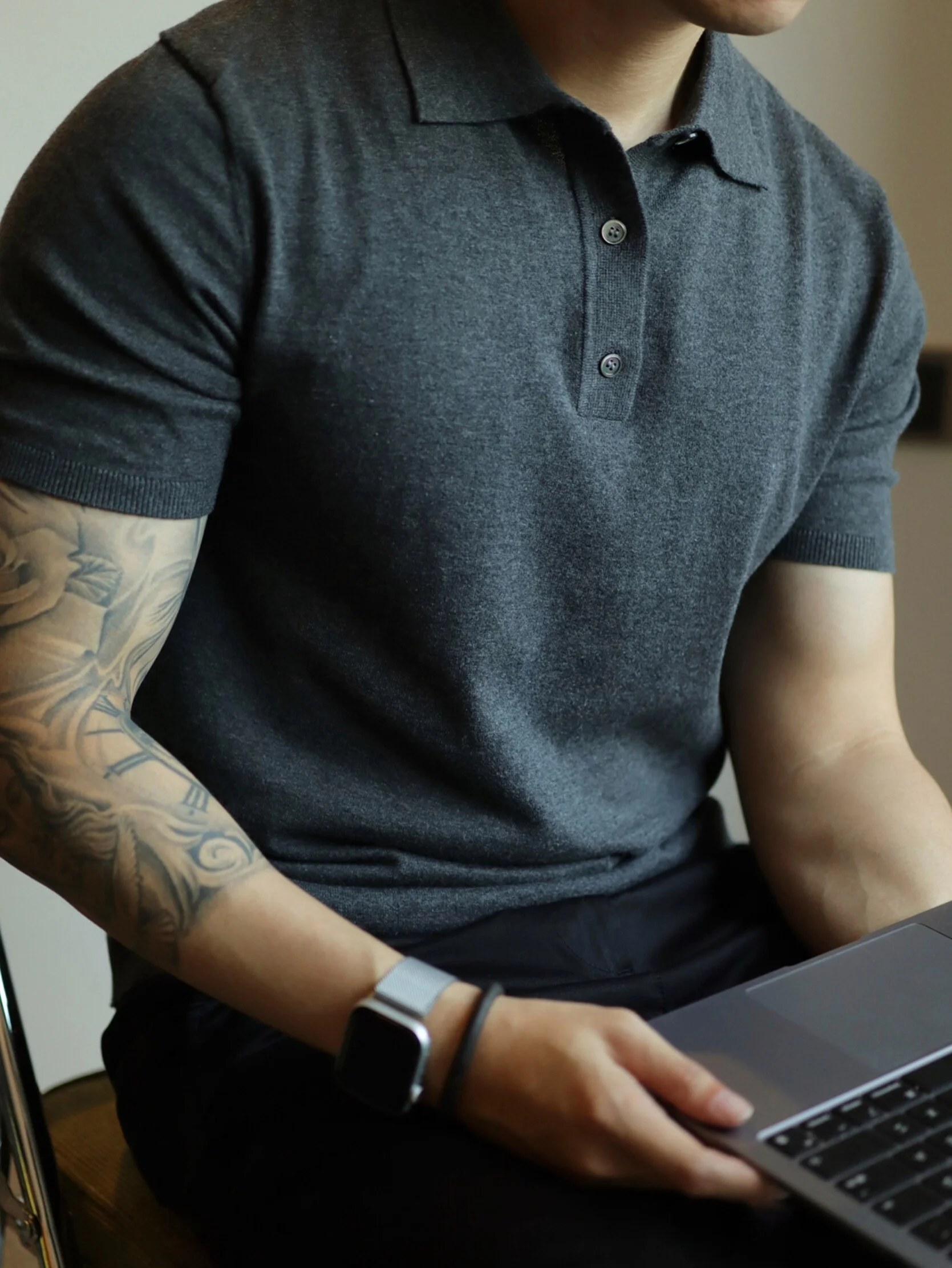 

Вязаная футболка-поло для мужчин в американском стиле, однотонная, ретро, повседневная, с отложным воротником, модная