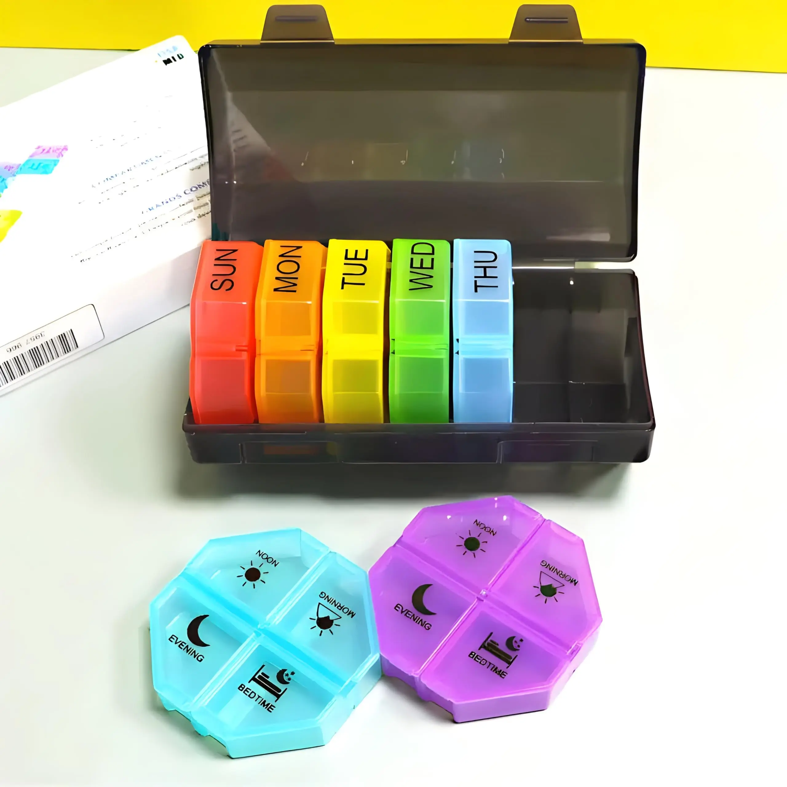 Pill Organizer 4 Compartments 7 Days Portable Travel Weekly Tablet Drug Case for Vitamin Medicine Dispenser Pills Storage Box