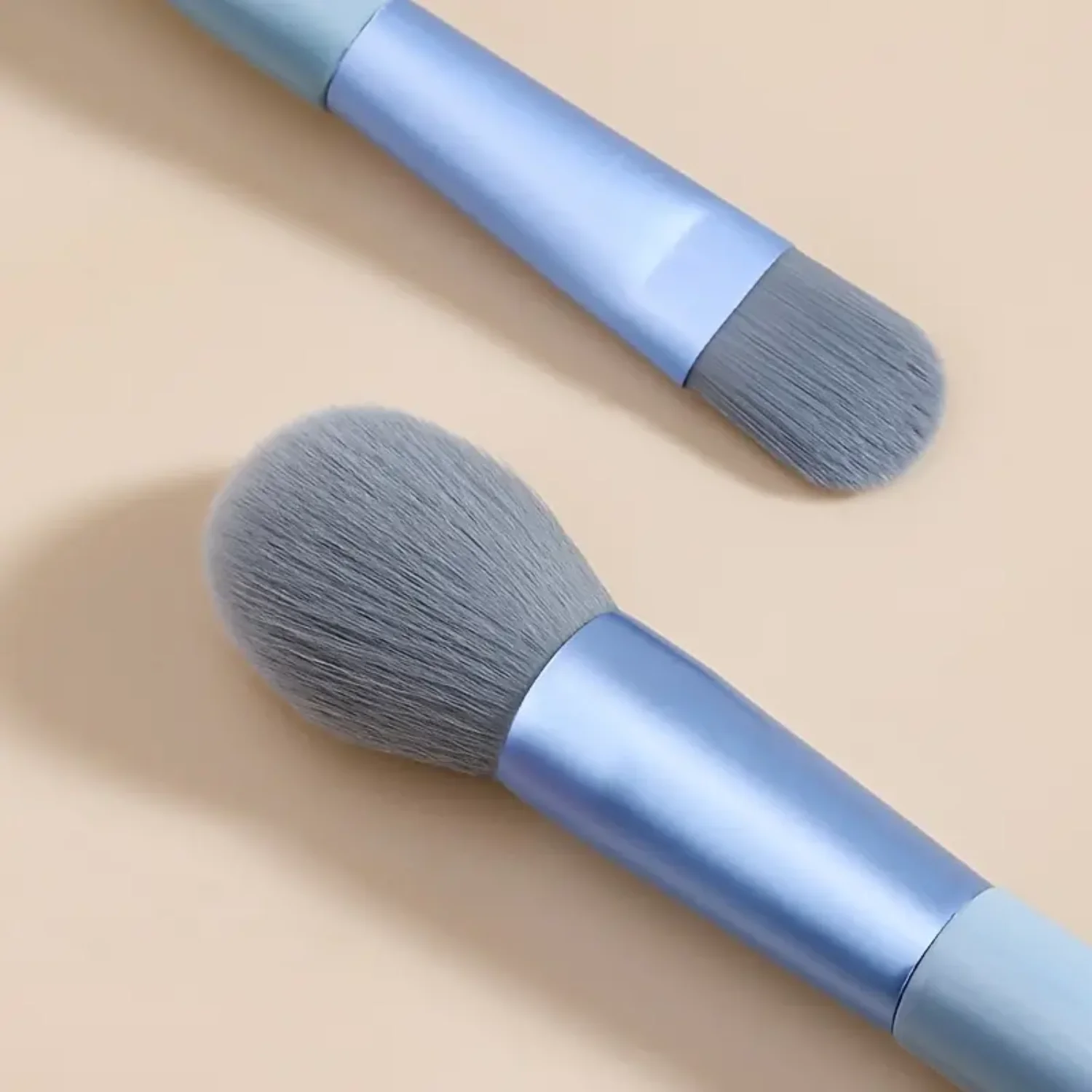 8 Pcs Makeup Brushes Set Portable Blush Eye Shadow Beauty Tools - Complete Set of Brushes