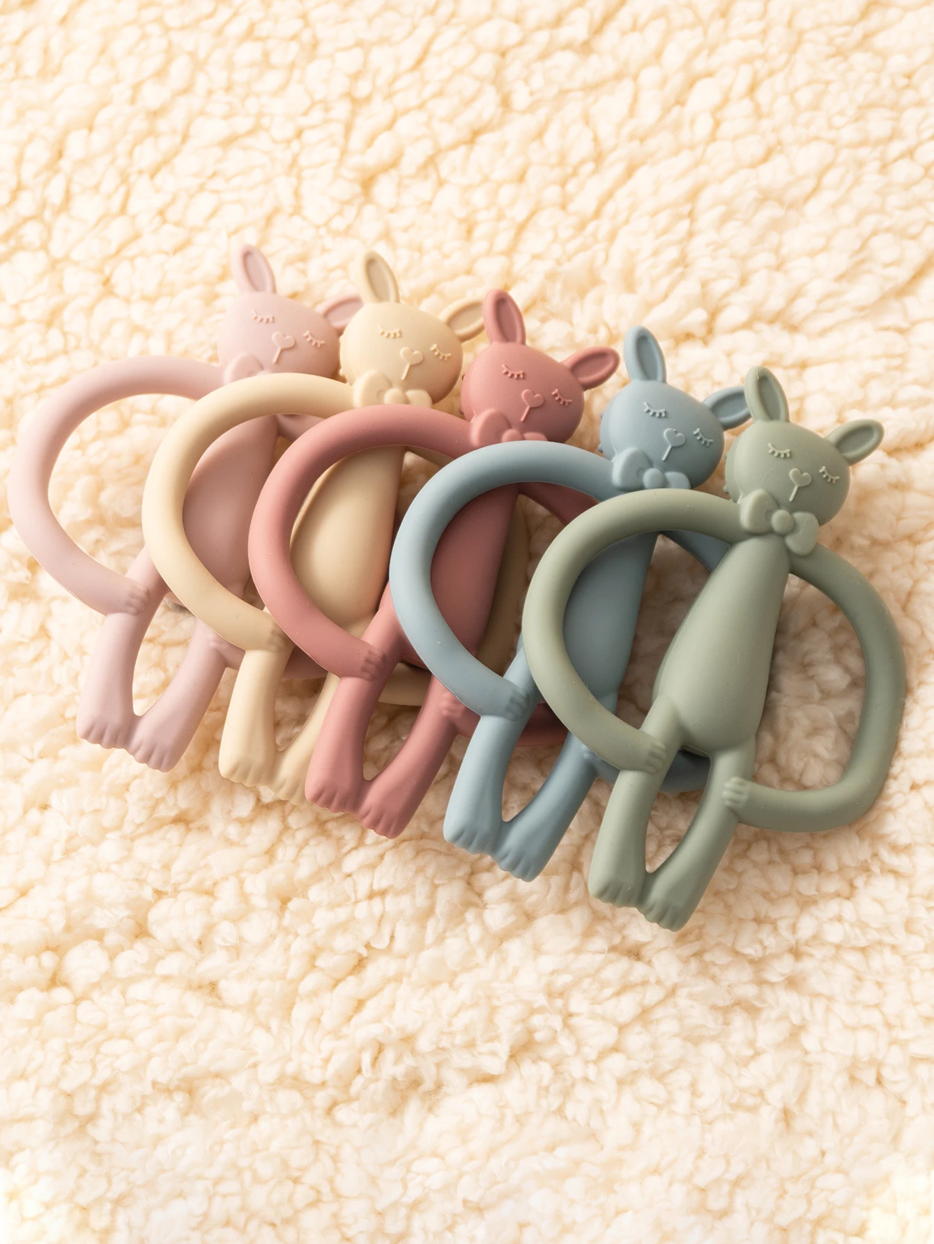 Color Kids 1PCS Silicone Teether Toys Baby Nursing Teether Gifts Newborn Cartoon Rabbit Teether Toys Teething Infant Chewing Toy