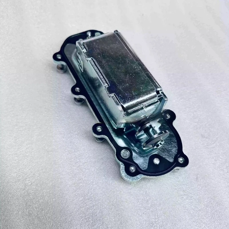 12‑Speed Transmission Selector Actuator Top Cover 0501328597 0501301353 Gearbox Replacement Spare Part