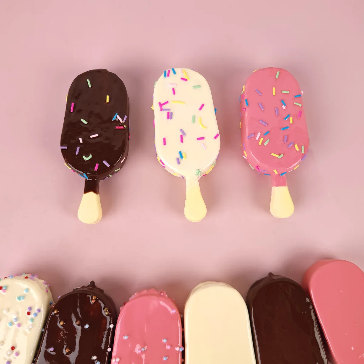 Künstliche Lebensmittel-Dekorationen: Eis am Stiel, Eiscreme, Dessert, Kuchen - Niedliche Süße DIY-Deko für Feiertage, Fotografie-Requisiten und Geschenke – Detail 6