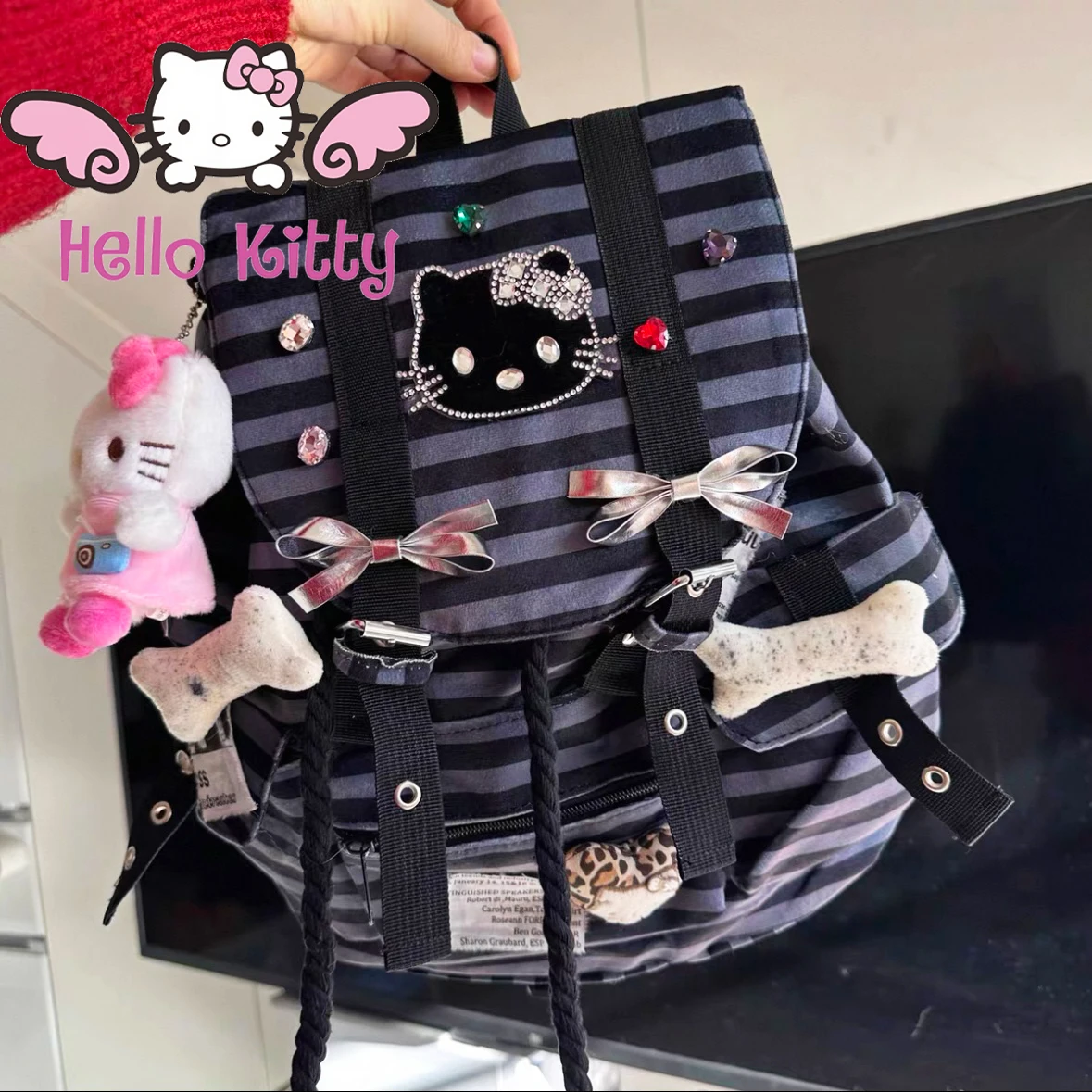 

Retro Hello kitty Striped College Backpack MINISO Sanrio Korean Y2k Casual Drawstring Tote Bags Hot girl backpack Girl's Gift