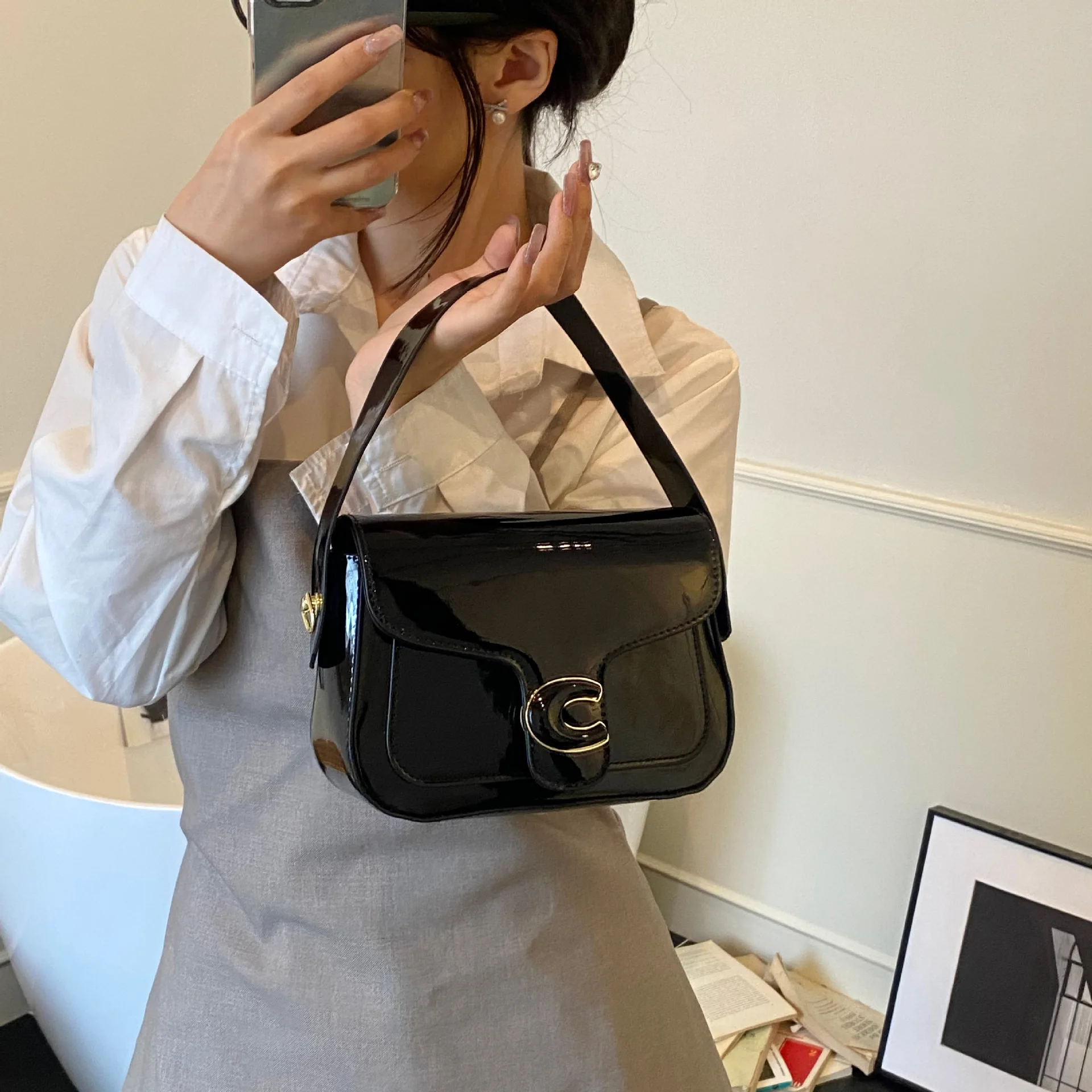 

2023 Новая квадратная женская сумка с цветными блоками — стильная сумка через плечо с плечевым ремнем, универсальная сумка для ежедневного использования