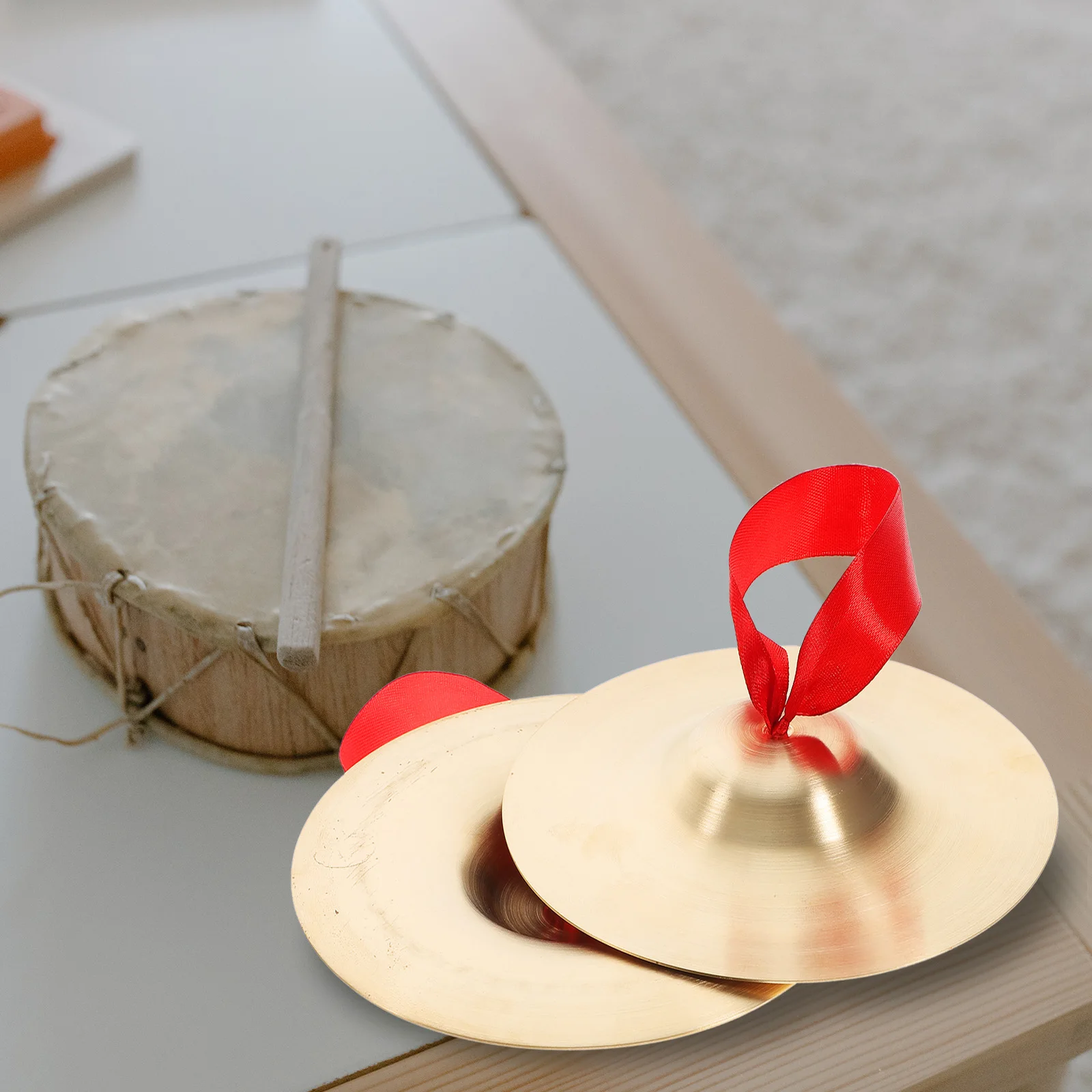 

Percussion Copper Cymbal 15cm Pair Random Color Rope Teaching Aids Finger Cymbals Musical Instruments Kids Party