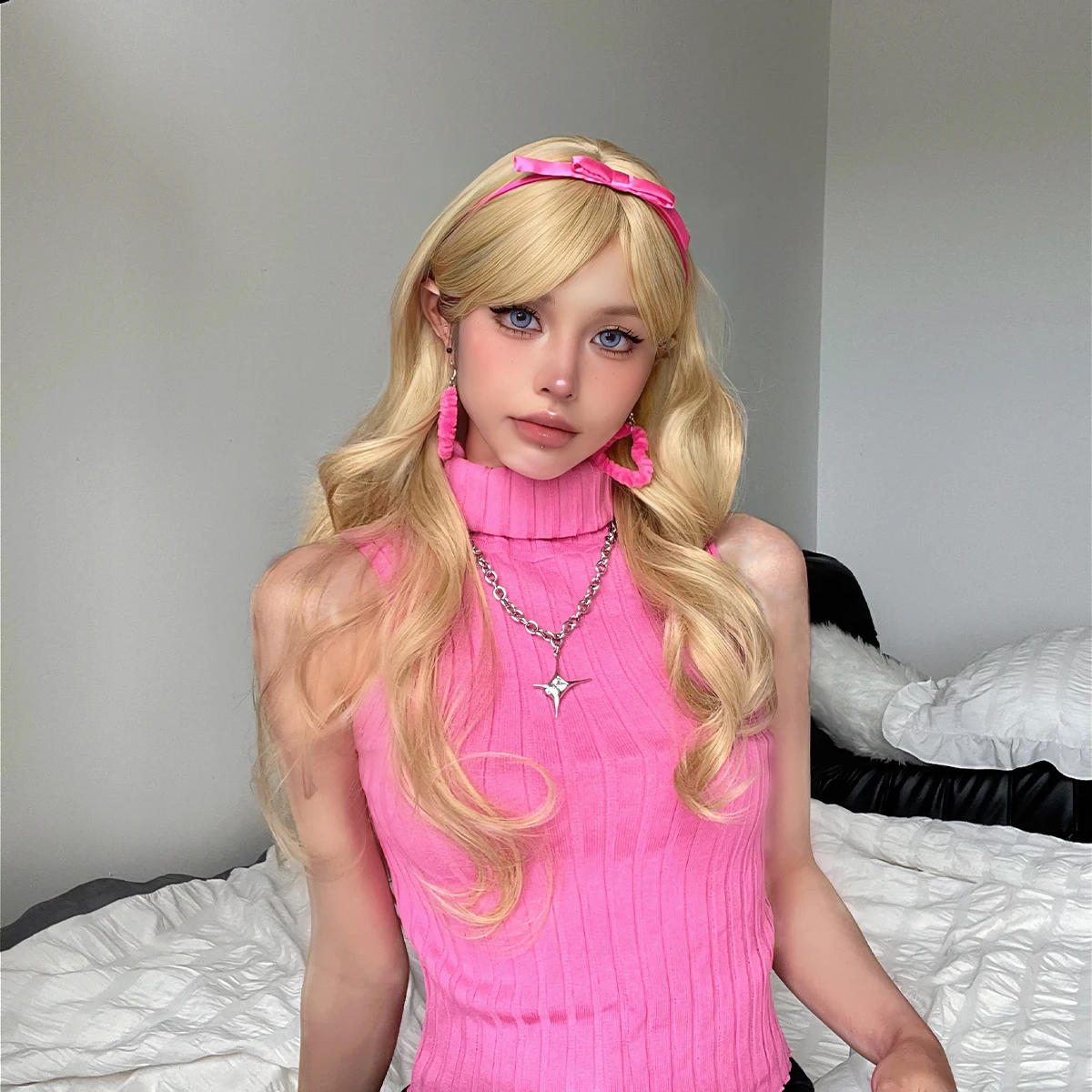 Lolita Blonde Wigs Long Curly Wavy Synthetic with Bangs Blonde Party Daily Wig Hair for Women Girls Heat Resistant Fiber