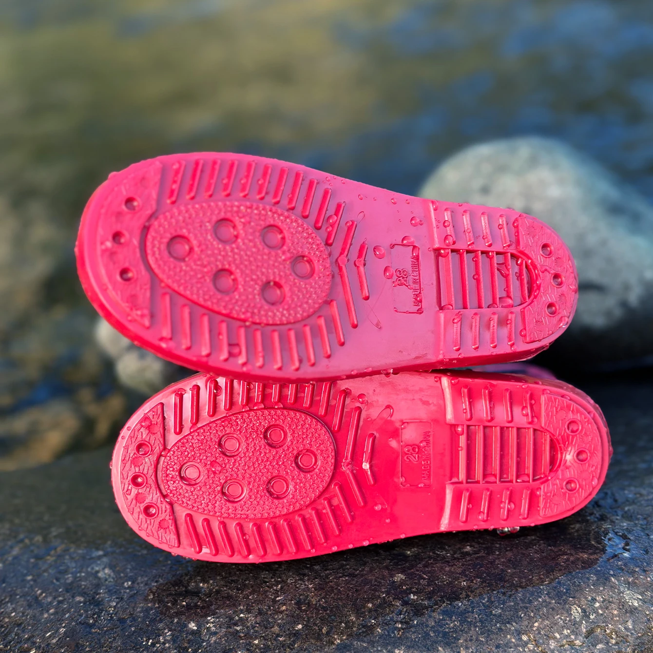 Baby Rain Boots! Waterproof, Non-slip, Lightweight and Durable. Soft Material Ensures Comfort, Fit for All Seasons.