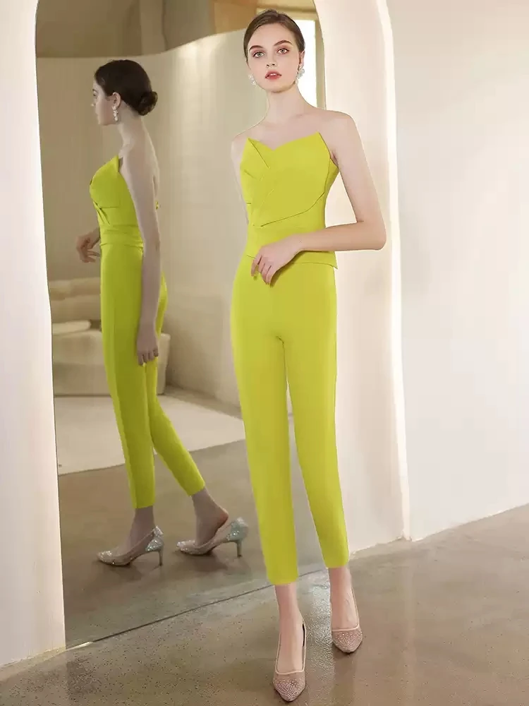 Nuovo Oliver Green Prom Party Dress 2026 Scollo a V senza maniche Tuta Abito formale Abito da spettacolo da sera Compleanno Robe De Soriee