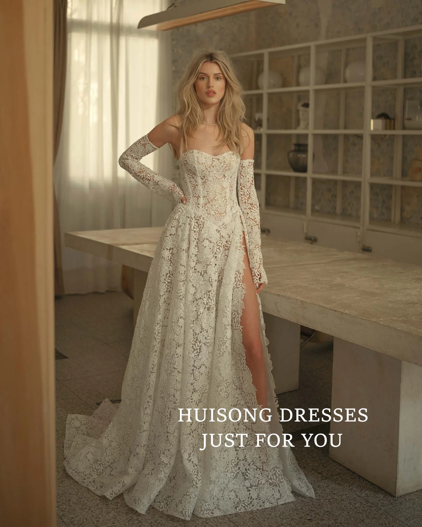 

HUISONG Customized Boho Lace Appliques Wedding Dresses Sweetheart Long Sleeves High Side Split A-Line Beach Bridal Gown vestidos