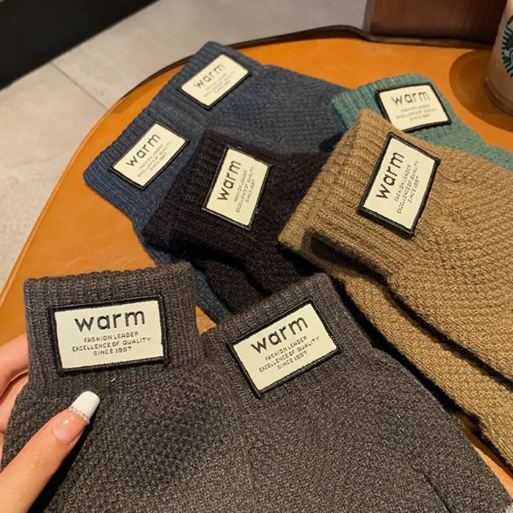 Новые Теплые зимние вязаные перчатки, однотонные ветрозащитные перчатки для сенсорных экранов, плюшевые утепленные велосипедные перчатки для мужчин