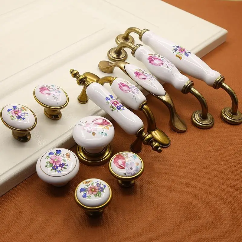 【CCA】European Flower Ceramic Handles Kitchen Cabinet Storage Dressers Classic Wardrobe Cabinet Closet Door Pulls