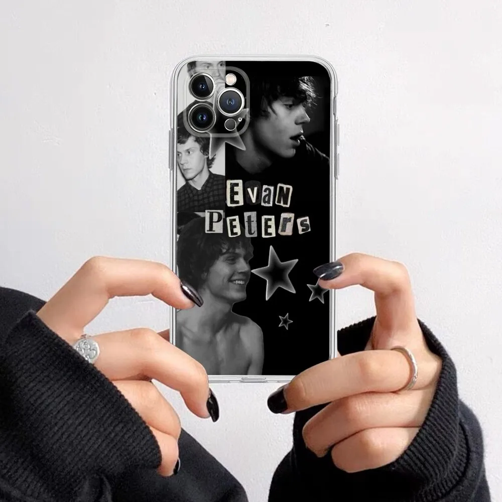 Evan Peters Phone Case for iPhone 16 15 8 7 6 6S Plus X SE XR XS 14 11 12 13 Mini Pro Max Mobile Case