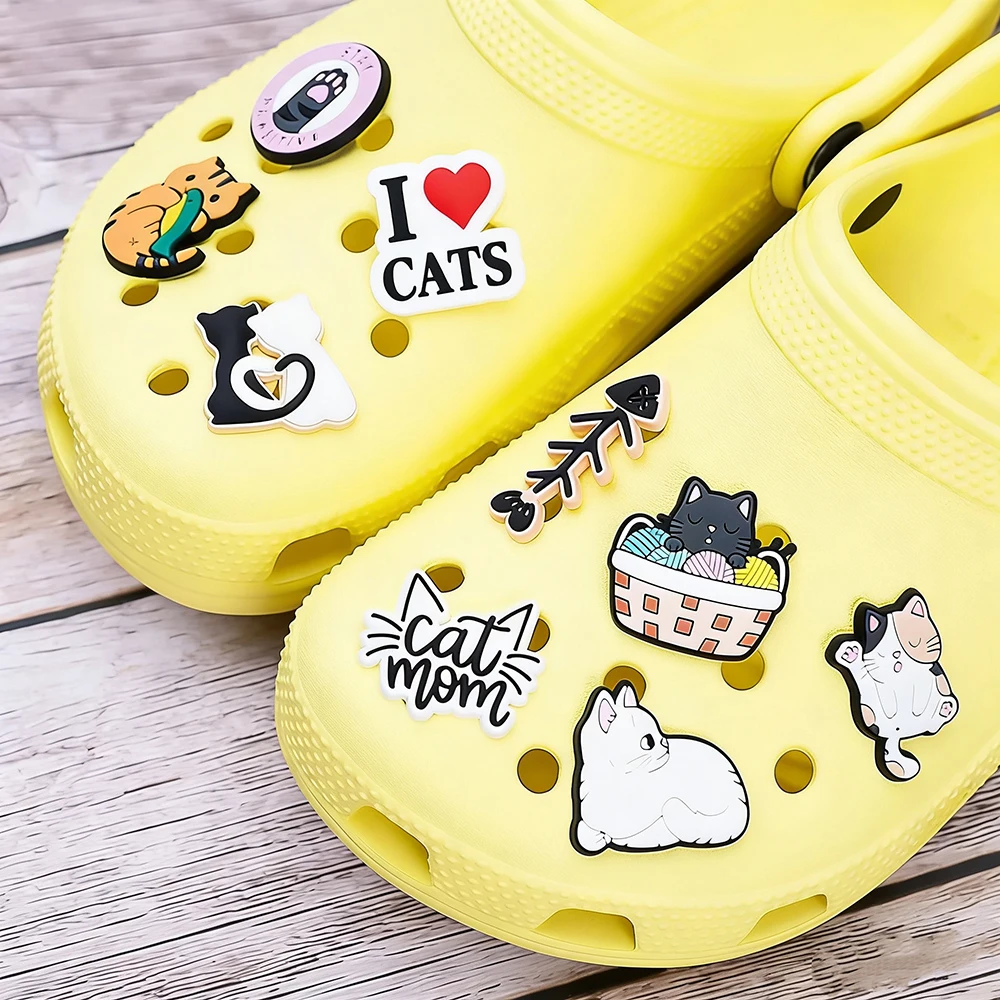 23 Stück Schuh-Charms mit Katzenmotiv für Bubble Slides, Clogs, Sandalen, PVC-Schuhdekorationen, Zubehör, Schnallen für Weihnachten, Geburtstagsgeschenk – Detail 3