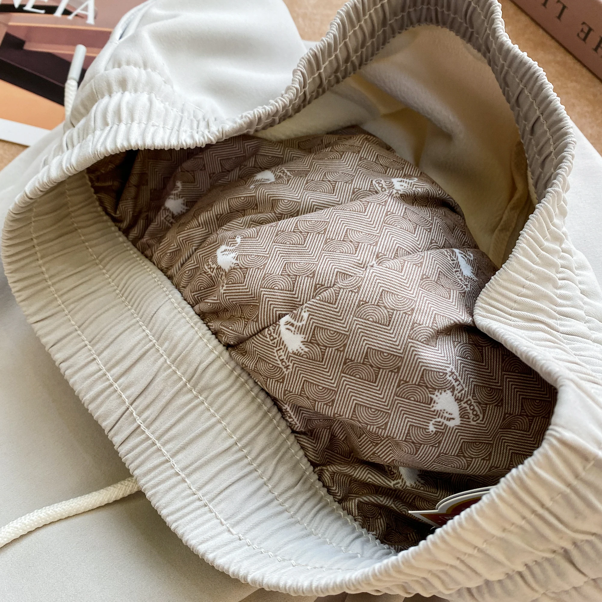 Thened down الشتاء السراويل الدافئة زوجين Sle يندبروف مقاومة للماء أوزة أسفل السراويل عارضة للرجال والنساء