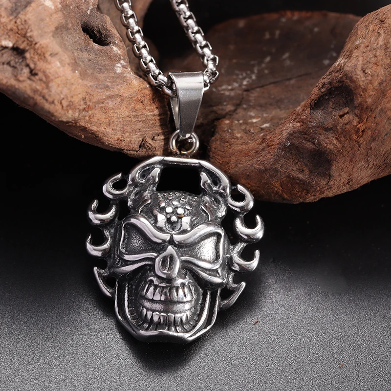 Stainless Steel Short Hair Skull Pendant Necklace for Men and Women Halloween Gifts