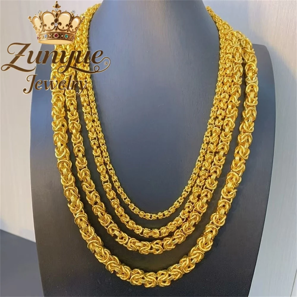 Sandgold Necklace, A Light Luxury And Niche Smooth Dragon Bone Necklace With A Dragon Head Accessory Fashion Fine Jewelry Charms