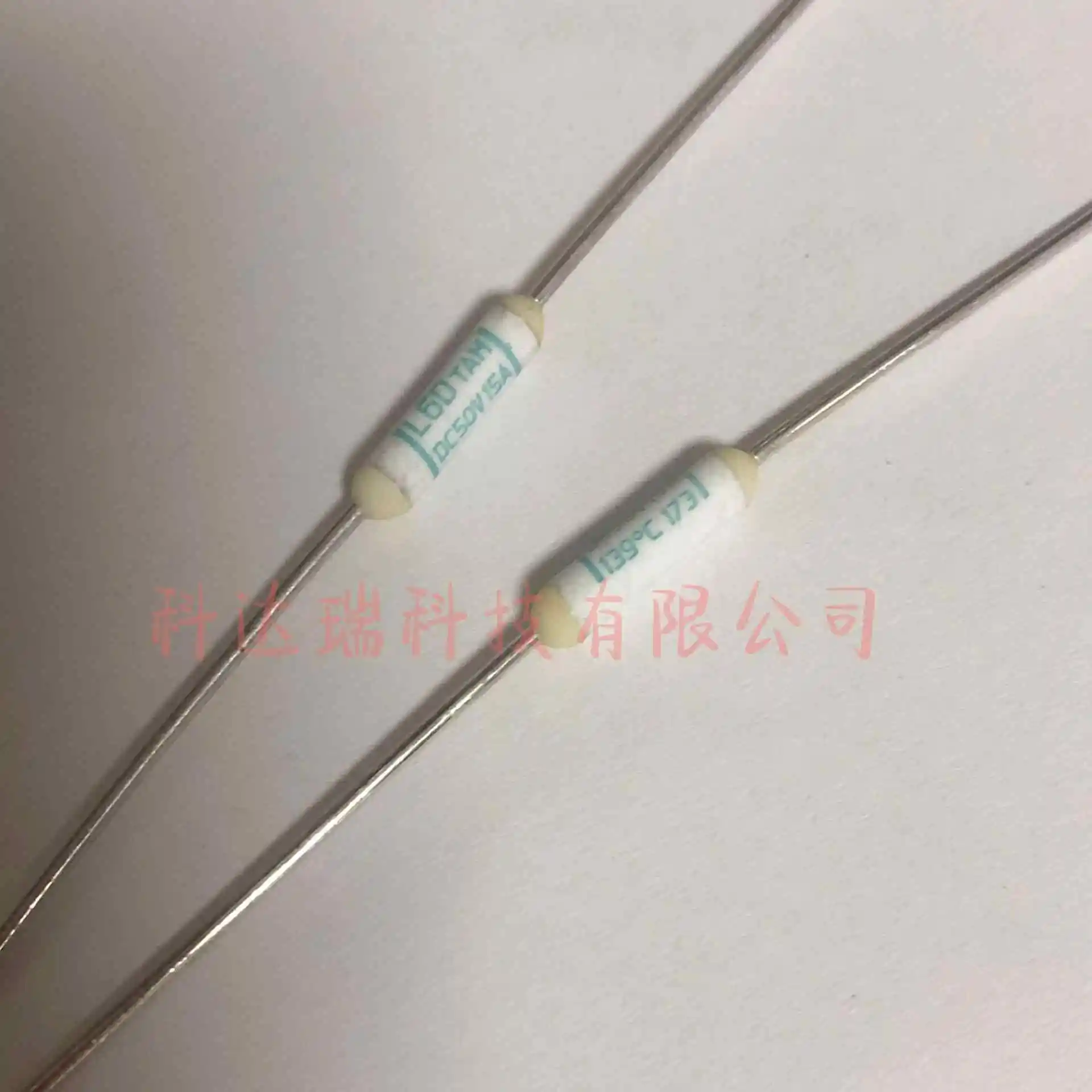 20pcs/ L6D 15A DC50V 139 degree 139'C environmental protection TAM battery special temperature fuse