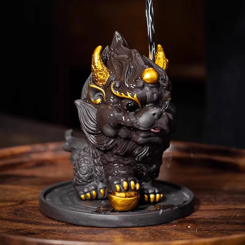 Purple sand boutique beast fire qilin tea pet ornament light luxury can be raised