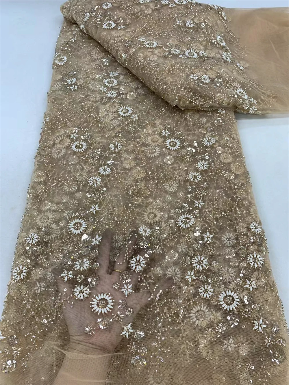 

Gold 2024 Luxury Handmade Beaded Gigh Quaity French Lace Fabric Sequin Embroidery Tulle Fabric for Women dress