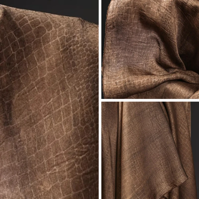 

Коричневая ткань с тисненым принтом под кофейную кожу, биокожа, для платьев ципао, юбок, брюк, обивки, декора, дизайнерская ткань для модной одежды