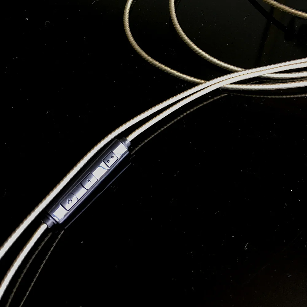 Atualizar prata chapeado cabo de áudio para mee áudio pinnacle p1 p2 px m7 pro fones de ouvido com microfone remoto