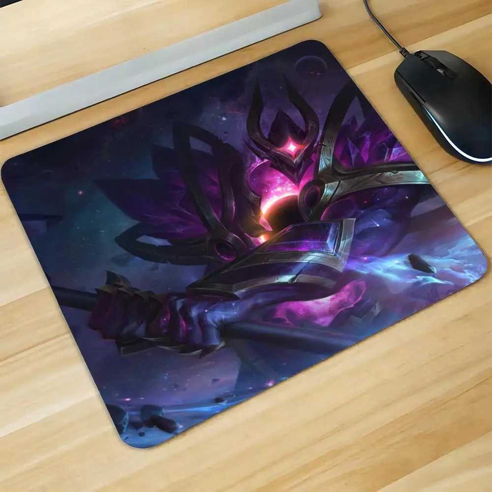 Mordekaiser Morgana Naafiri Mouse Pad Gaming Laptops Keyboard Mat Deskmat Pc Accessories Desk Protector Mousepad Gamer Mats Anim