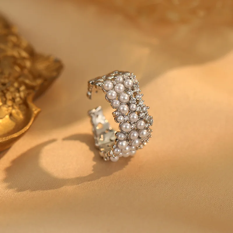 New Fashion Light Luxury Copper Imitation Pearl Irregular Adjustable Ring Women\'s Banquet Jewelry 2024