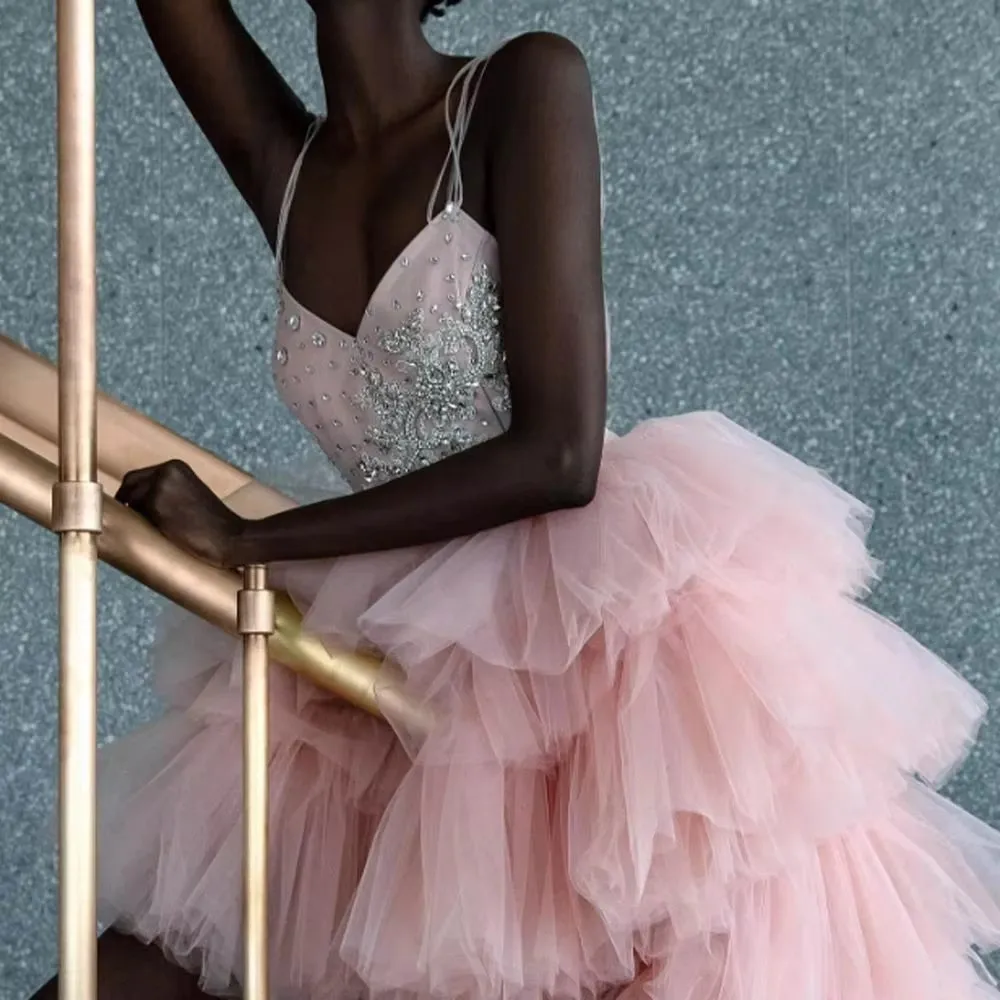 Prachtige roze hoog laag galajurken met spaghettibandjes kralen applicaties gelaagde zwarte meisjes verjaardagsjurk voor foto's tieners G
