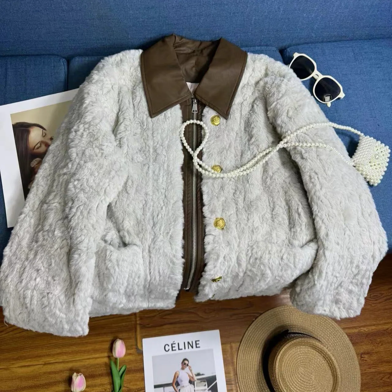 Beige Popular Lamb Wool Jacket Women Short Style 2024 Winter New Thick Coats