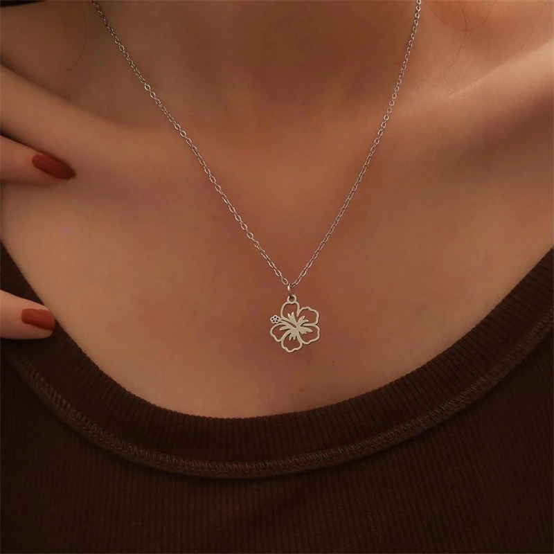 Edelstahl Hohle Blumen-Anhänger Halskette für Frauen Minimalistische Goldfarben Blumen-Halskette Charms Hochzeit Party Schmuck – Detail 13