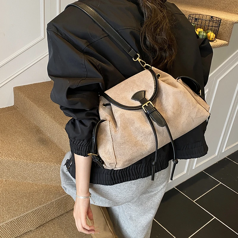 

Стильная уникальная сумка для подгузников для женщин, дизайнерская сумка через плечо, роскошная минималистичная винтажная сумка-тоут из кожи с большой вместимостью.