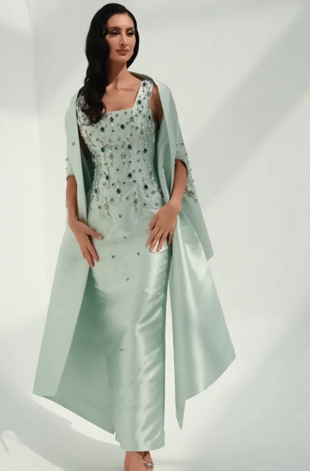 Customized Luxury Green Crystal Beading Prom Dresses Saudi Arabia Jacket Back Split Evening Dress Formal Wedding Party Gowns