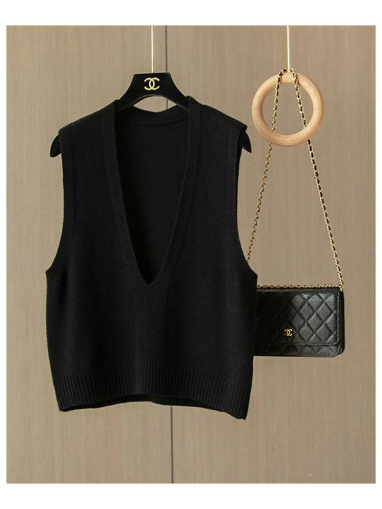 เสื้อกั๊กไหมพรมคอวีแฟชั่น สำหรับฤดูใบไม้ผลิและฤดูใบไม้ร่วง เสื้อกั๊กไหมพรมผู้หญิง ทรงเข้ารูป สวมใส่เป็นเสื้อคลุมได้  ความยาวครึ่งตัว