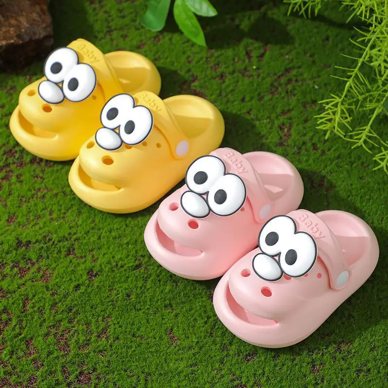 Anime Kawaii Kids Slippers Summer Soft Bottom Non-Slip Girl Hole Shoes Cartoon Boy Infants Sandals Toddler Princess Garden Clogs