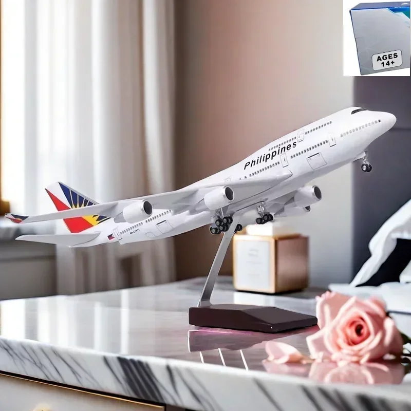 

Hot Sale 47CM 747 B747 Model Philippines Airlines with Landing Gear Wheels Lights Resin Aircraft Plane Collectible Toy
