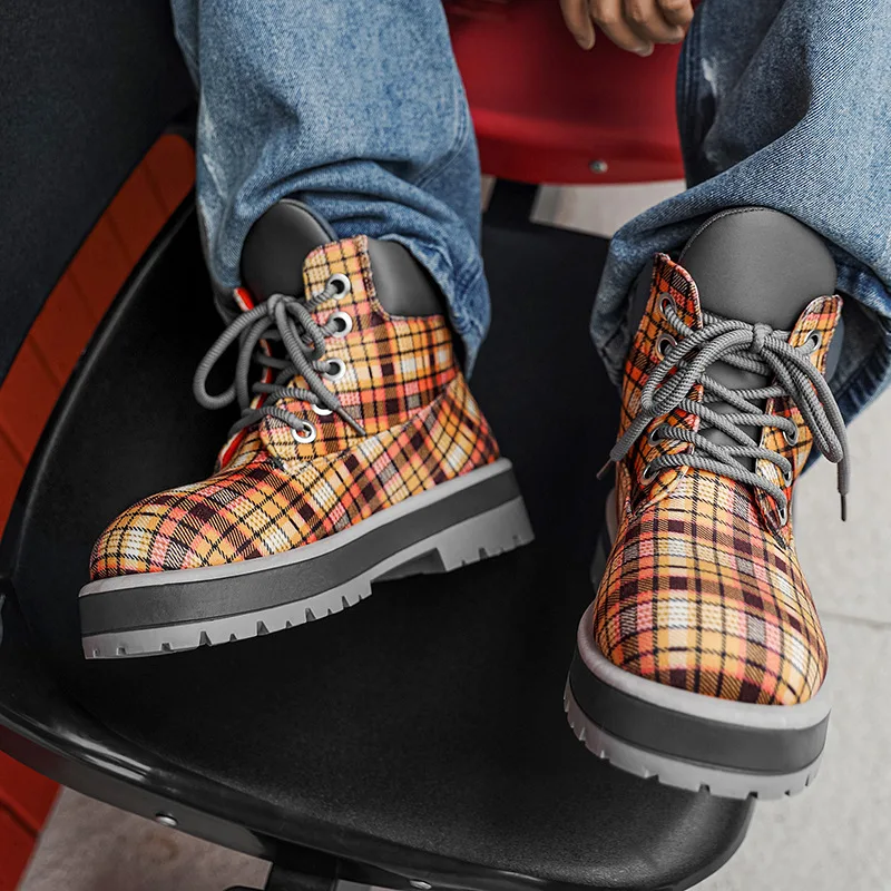 

Spring 2026 New Men's Boots, High-top, Fashionable and Retro Thick-soled, Height-increasing Motorcycle Workwear Boots for Men