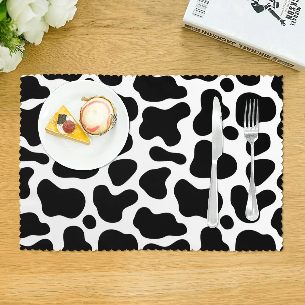 Cow Spots Animal Print Placemat Heat Resistant Plate Mat for Dining Table Bowl Coaster Home Decor Absorbent Mats