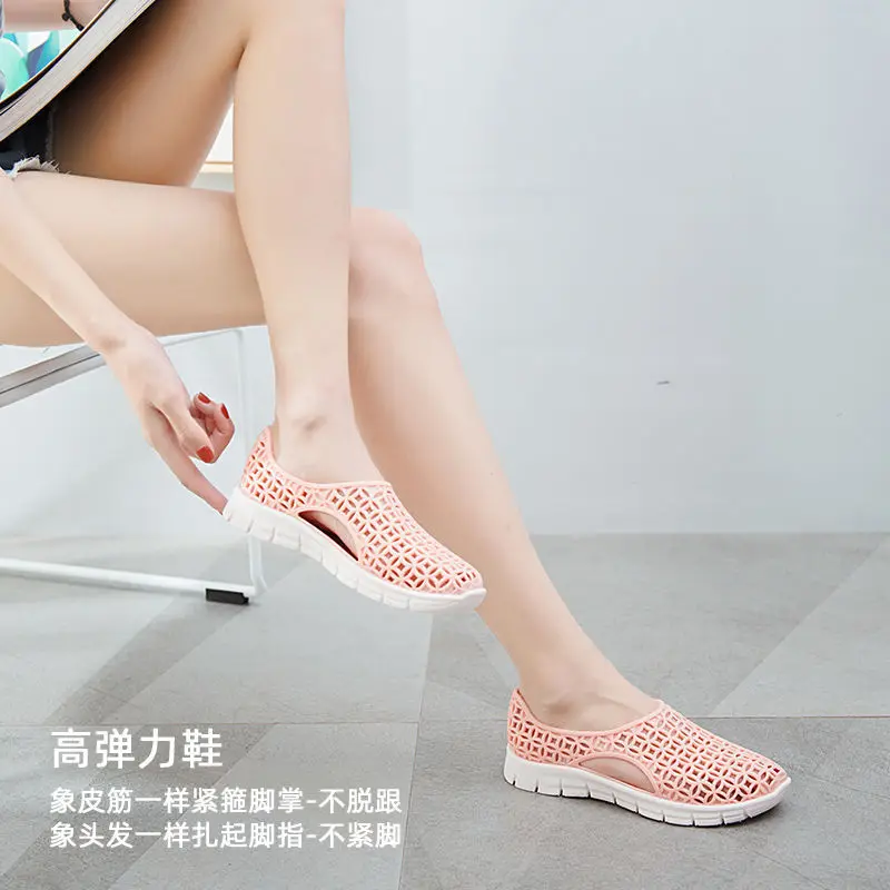 2023 New arrive women latex sandals hole slippers couple sandals mules and clogs garden shoes for women breathable beach shoes
