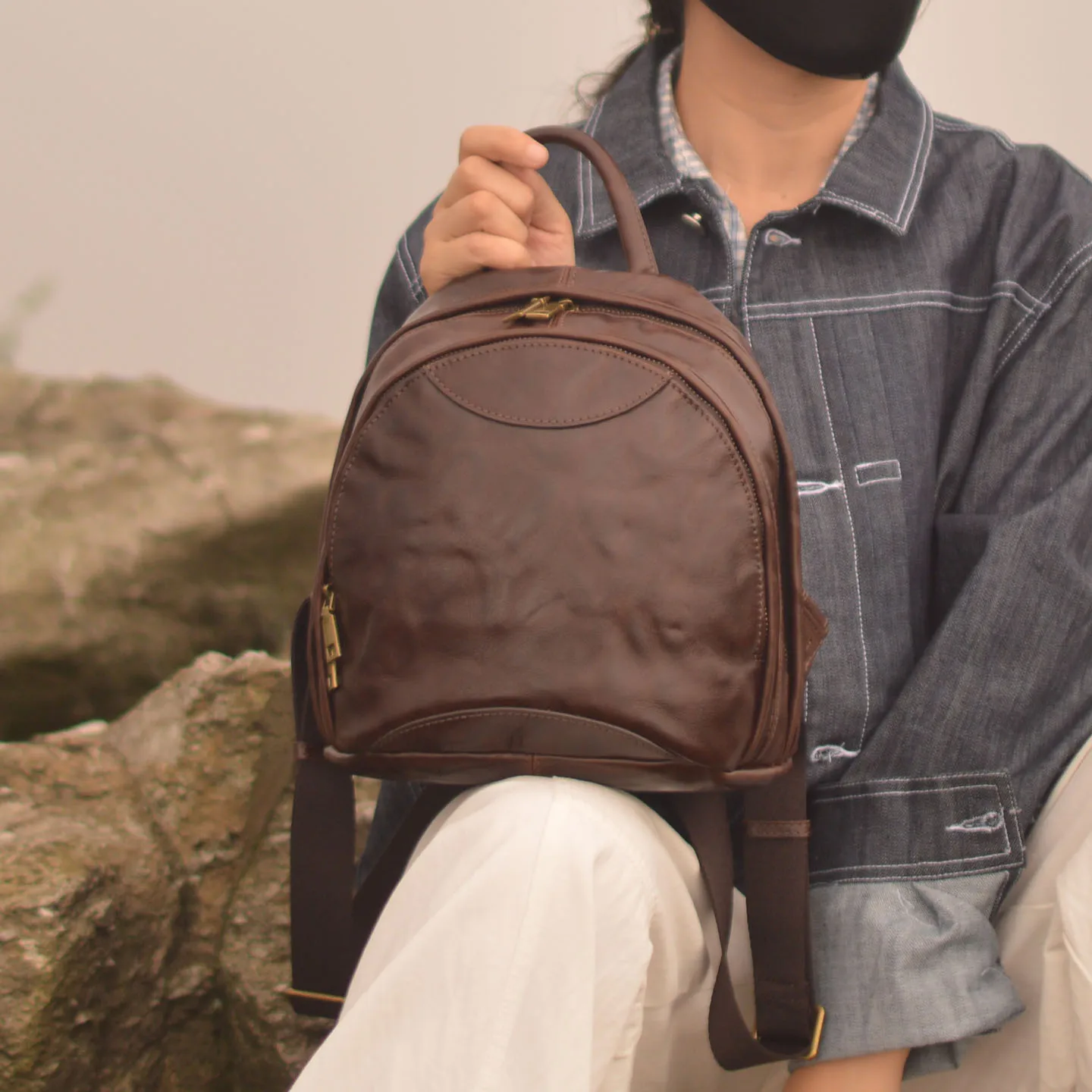AETOO Leather double shoulder bag, imported top-grade cowhide, artistic and retro handmade bag, shell style, casual women's doub