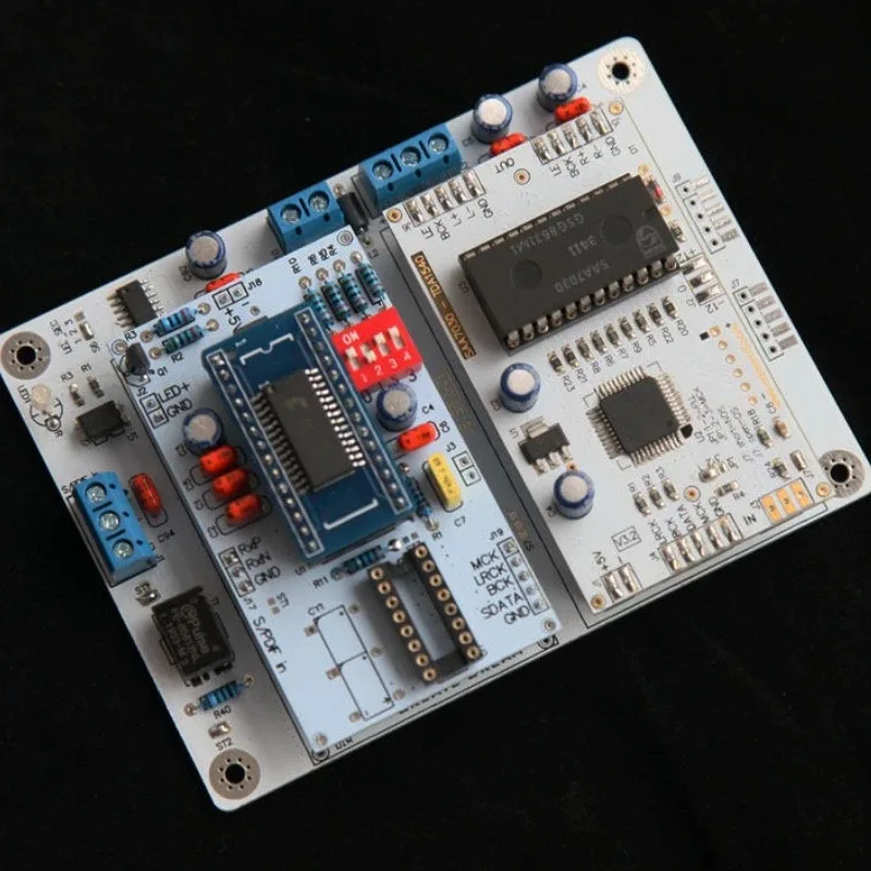 

Royi Store TDA1540 Driver Board, Support 256FS 384Fs I2S Input with SAA7030 (Default OS)