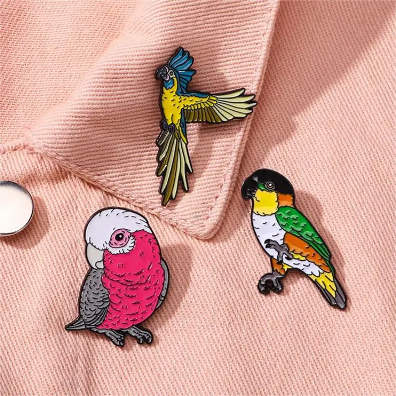 4pcs Cute Cartoon Parrot Enamel Brooch Creative Animal Bird Lapel Pin Badge Backpack Clothing Hat Accessories