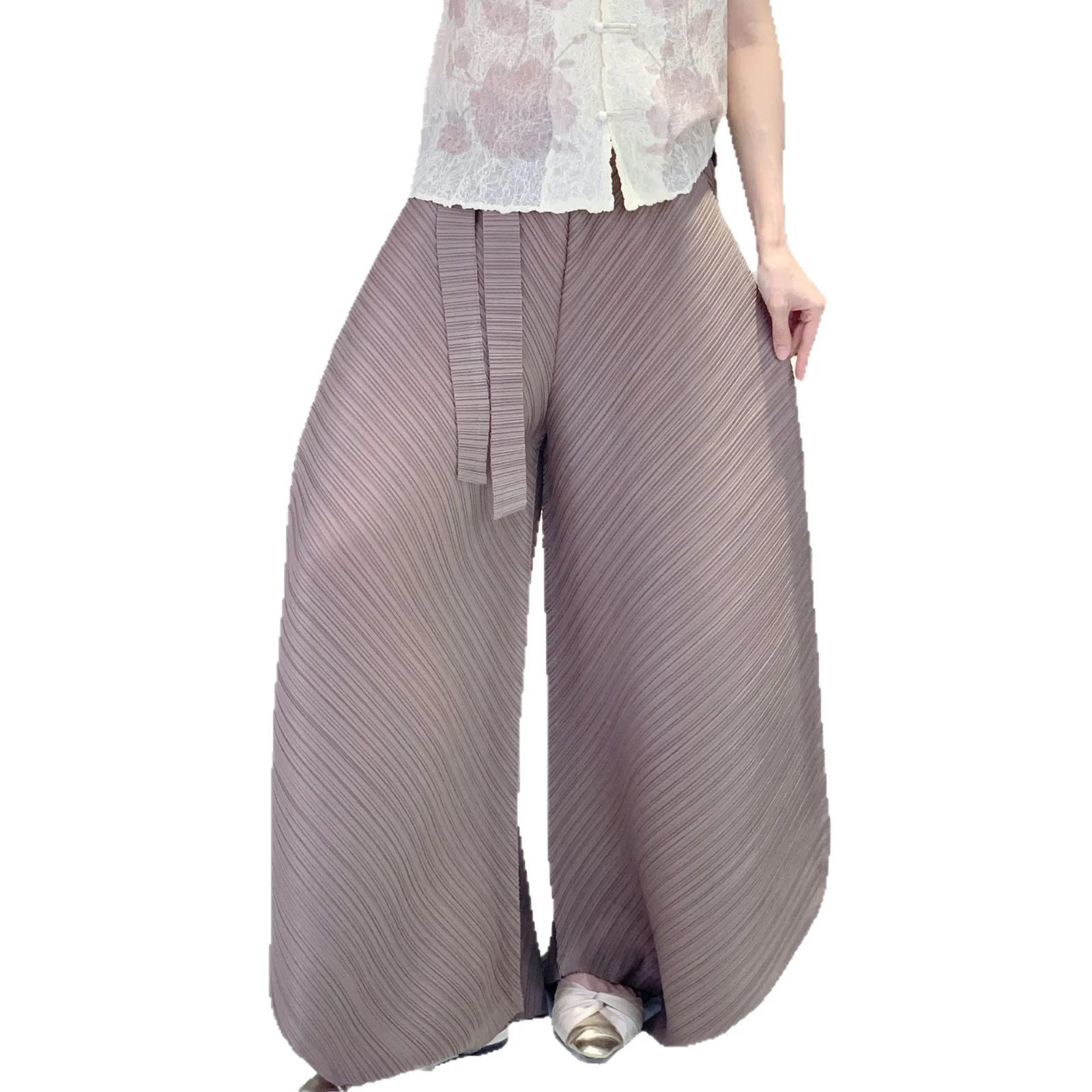 Miyake Drape Casual Wide-leg Pants Women's Japanese Loose and Thin High-waisted Swinging Pants Elegant Design Pants Versatile