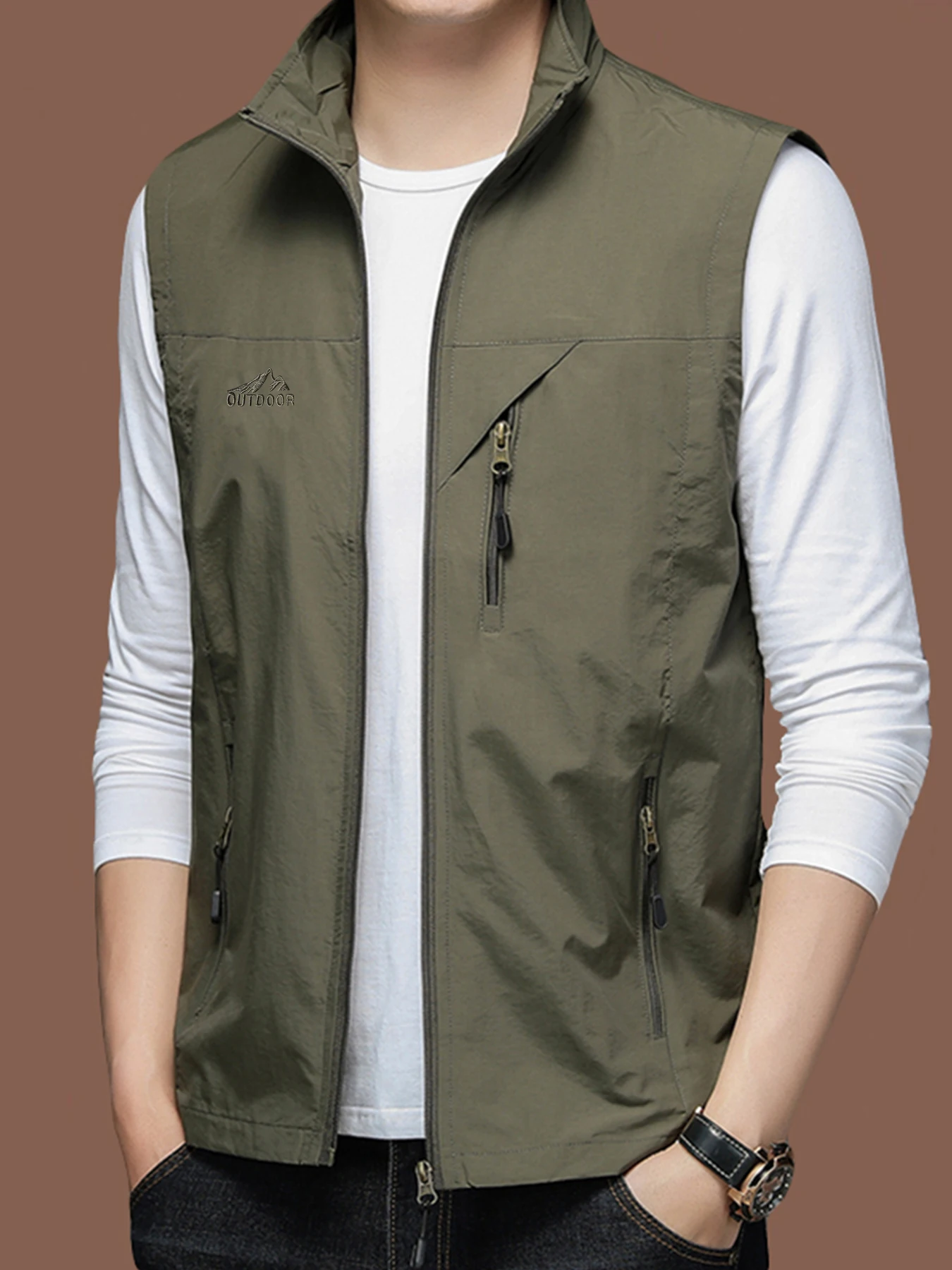 

Workwear suitable for wearing in spring and summer, polyester fiber sleeveless casual and capable men's vest fashionable