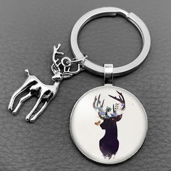 Classic Elk Glass Pendant Keychain Beautiful Cartoon Elk Sika Deer Women's Keychain Loves Deer Men's and Women's Jewelry