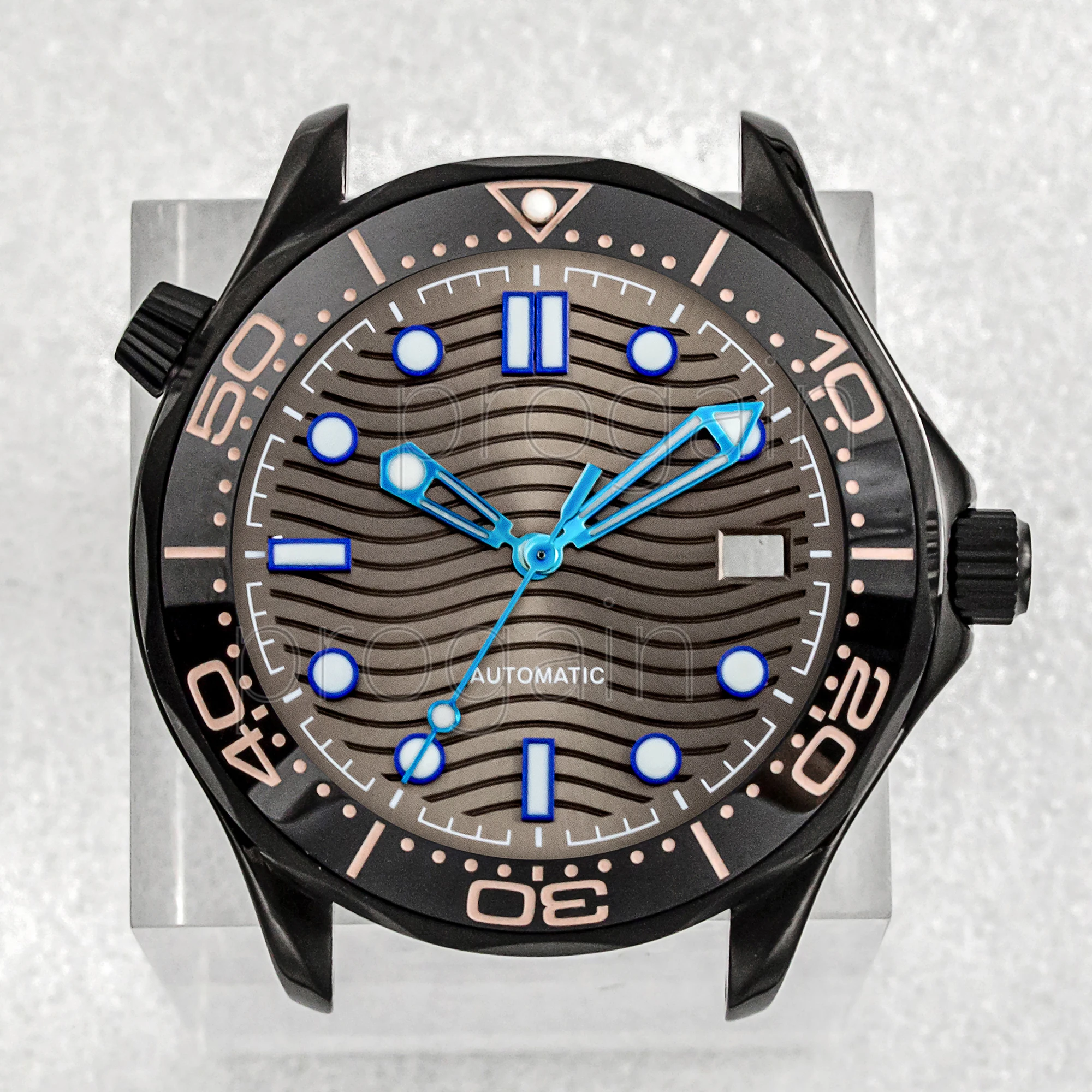 NH35 Case Dial Hands for Seamaster 300 Stainless Steel 10ATM Waterproof Watch Case fit NH35 Automactic Movement Replacements