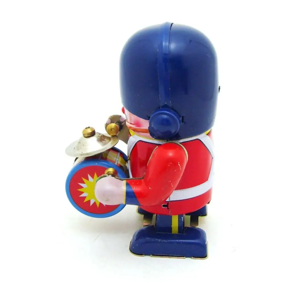 หุ่นยนต์กลอง Wind Up หุ่นยนต์เดินเหล็กโลหะ Retro สไตล์ Clockwork ของเล่นเดิน Nostalgic Fun Play