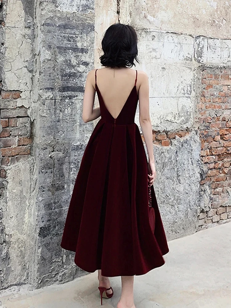 TWOTWINSTYLE Summer Backless Dress For Women V Neck Spaghetti Strap Sleeveless High Waist Sexy Party Dresses Female 2022 Fashion